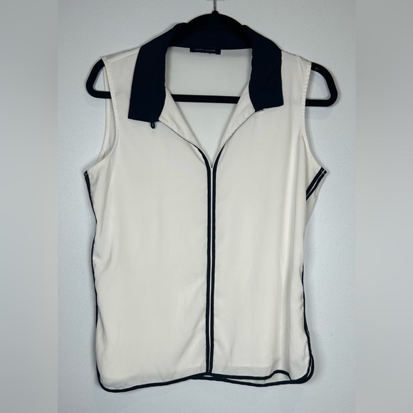 Tommy Hilfiger White Sleeveless Top w/ Navy Trim. Size Large. - Picture 1 of 6